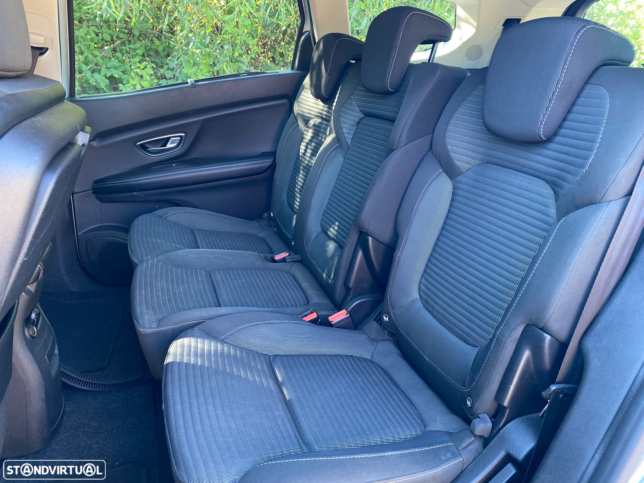 Renault Grand Scénic 1.6 dCi Luxe SS - 18