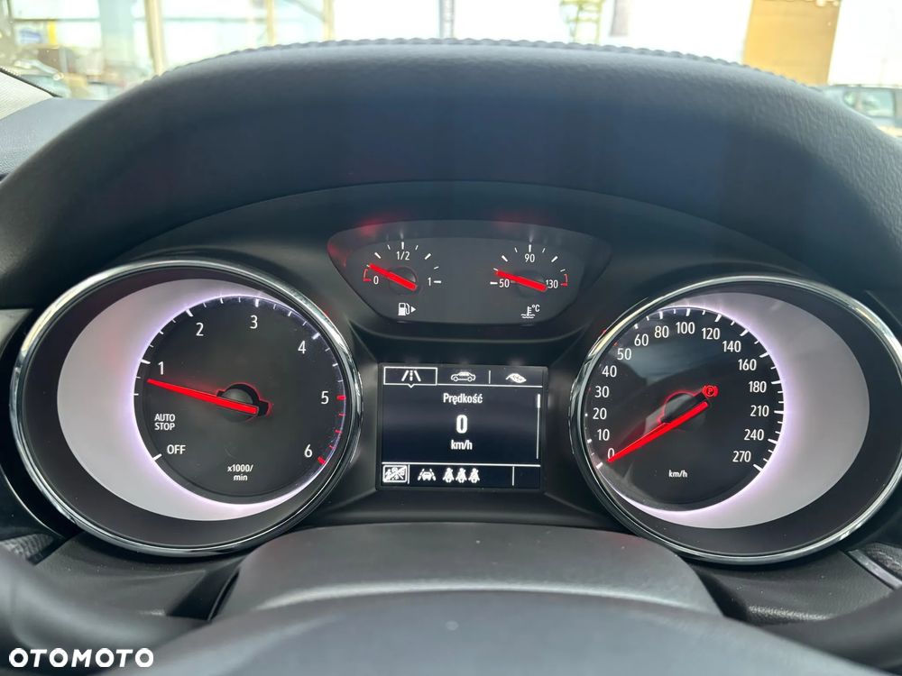 Opel Insignia 1.5 Business Elegance - 11