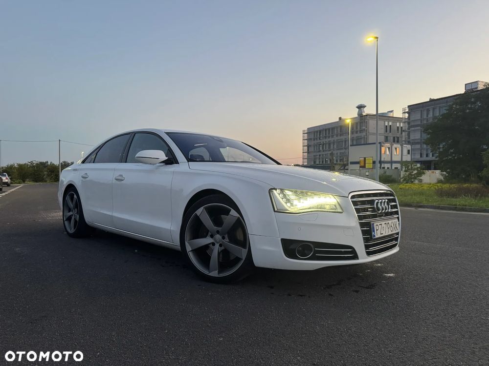 Audi A8 4.2 TDI Quattro - 1