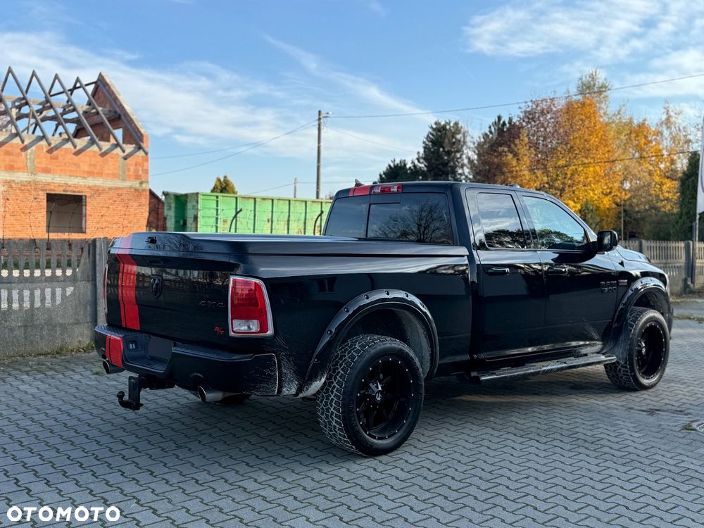 Dodge RAM 5.7 4x4 - 7