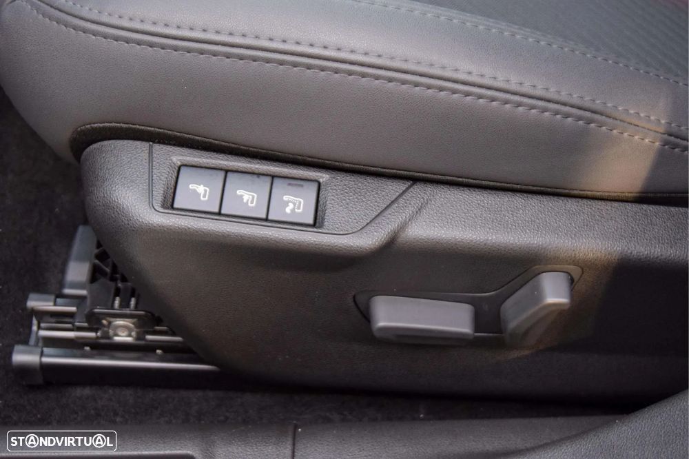 Alfa Romeo Junior 1.2 Sport Speciale eDCT6 - 29