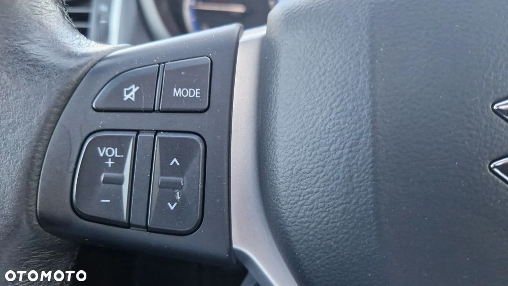 Suzuki SX4 S-Cross 1.6 DDiS 4x2 limited+ - 22