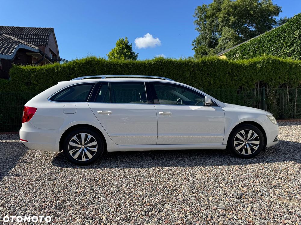 Skoda Superb 1.6 TDI Elegance Greenline - 6