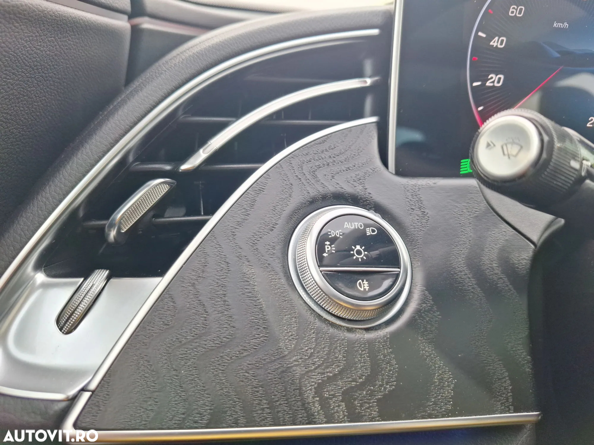 Mercedes-Benz E - 23