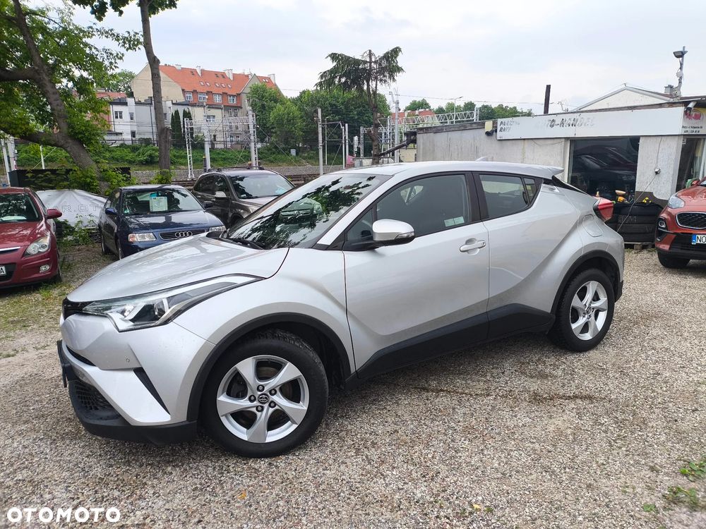 Toyota C-HR 1.2 T Dynamic