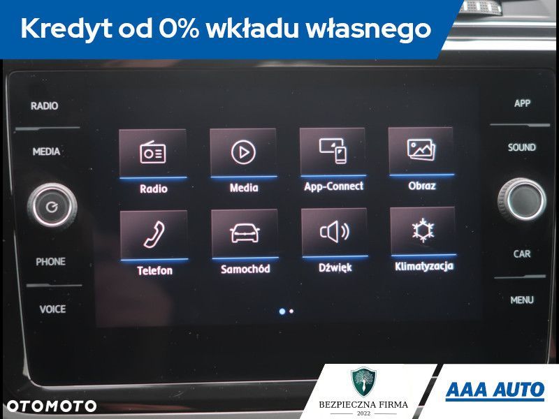 Volkswagen Touran - 13