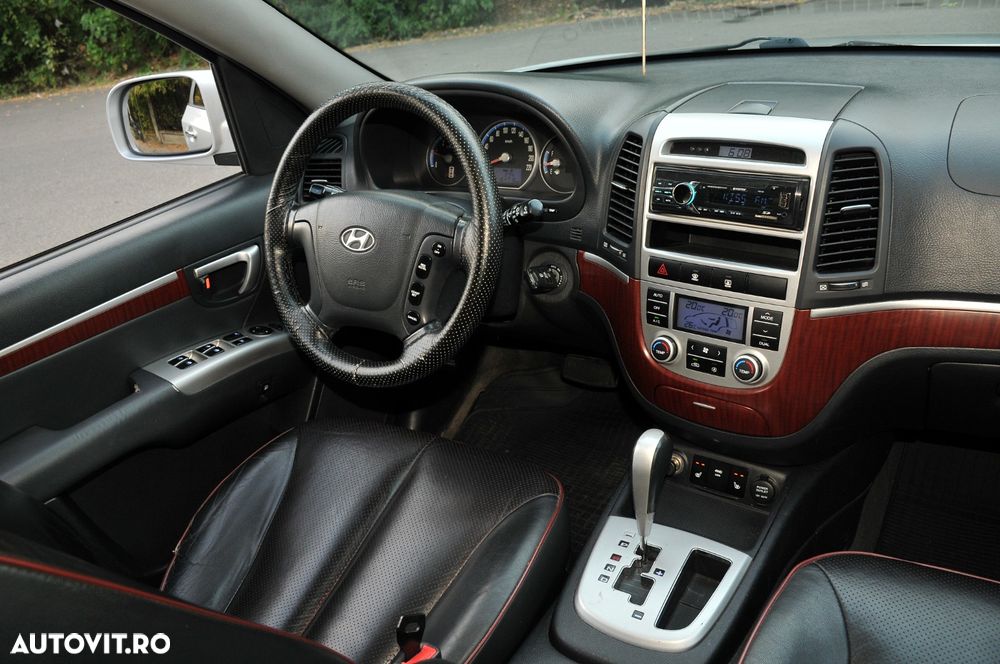 Hyundai Santa Fe 2.2 DSL VGT 5 SEATS 4WD AT FULL - 9