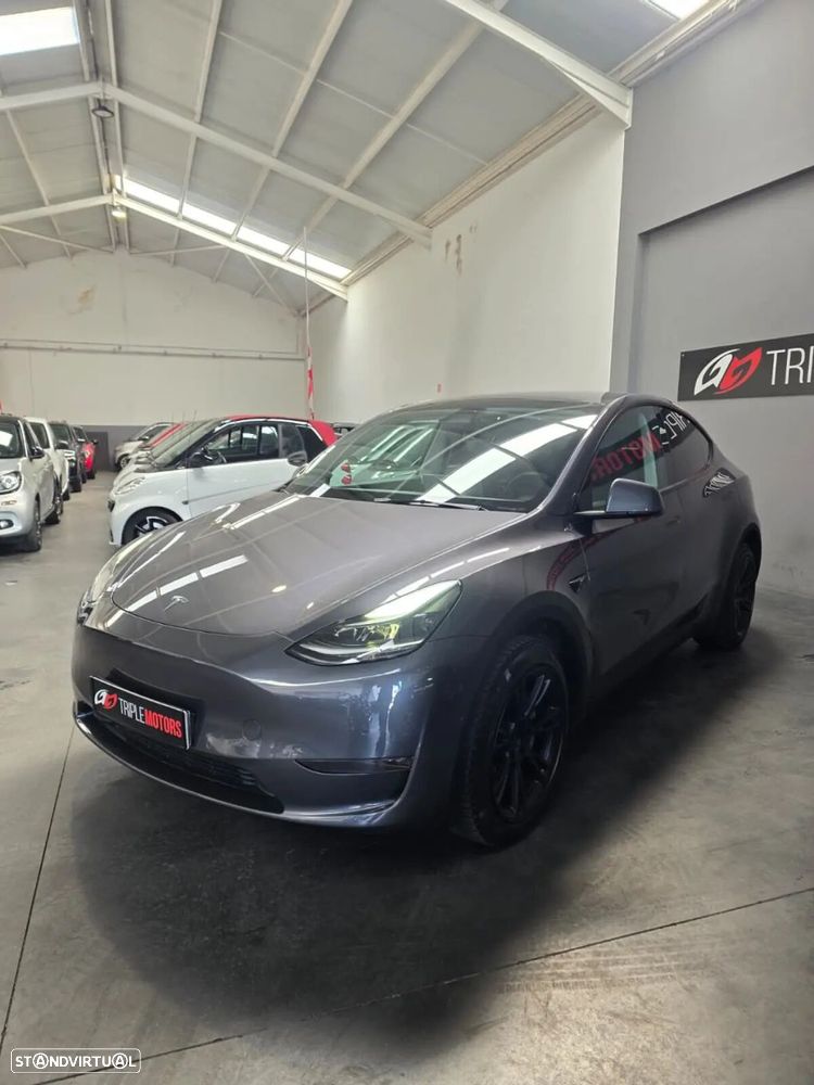 Tesla Model Y Long Range Dual Motor AWD - 7