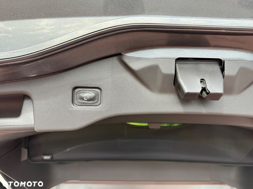 Ford Mondeo - 19