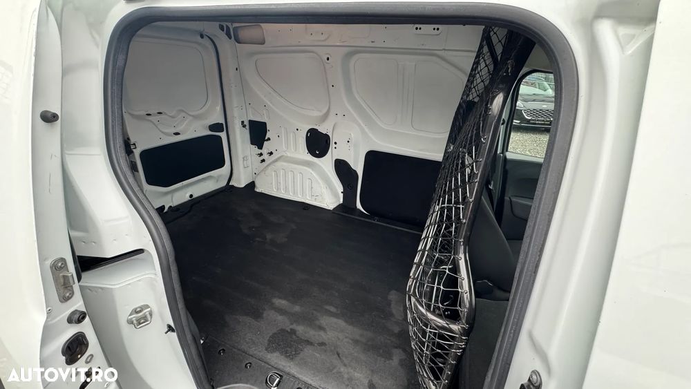 Dacia Dokker 1.6 102 CP Laureate - 17