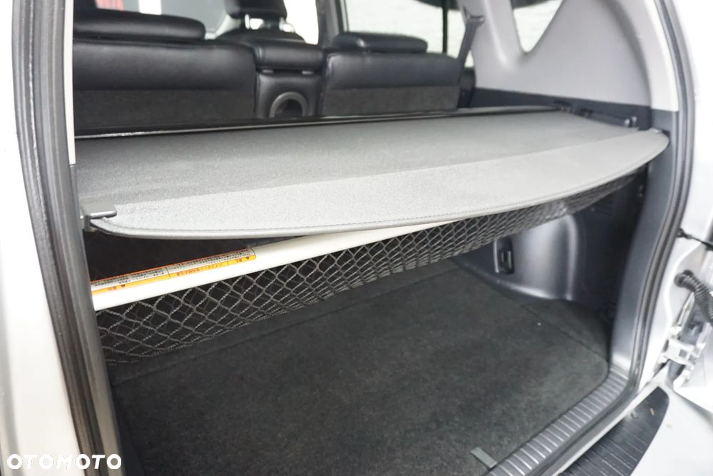 Toyota RAV4 2.2 D-CAT 4x4 Sol - 14