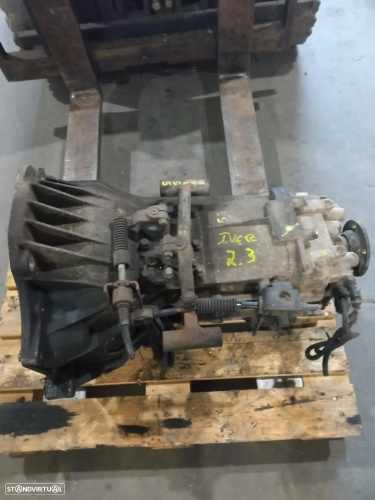 Caixa de velocidades Iveco 2.3 HPi Ref: 8871859 - 2