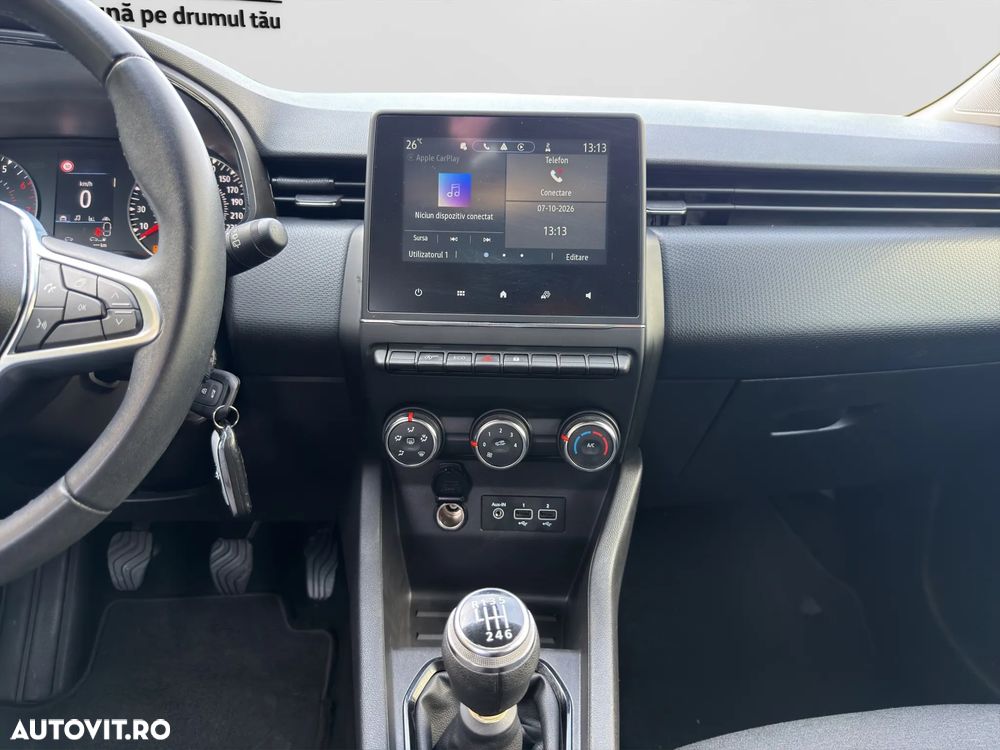 RENAULT Clio 2024 — imagine 9