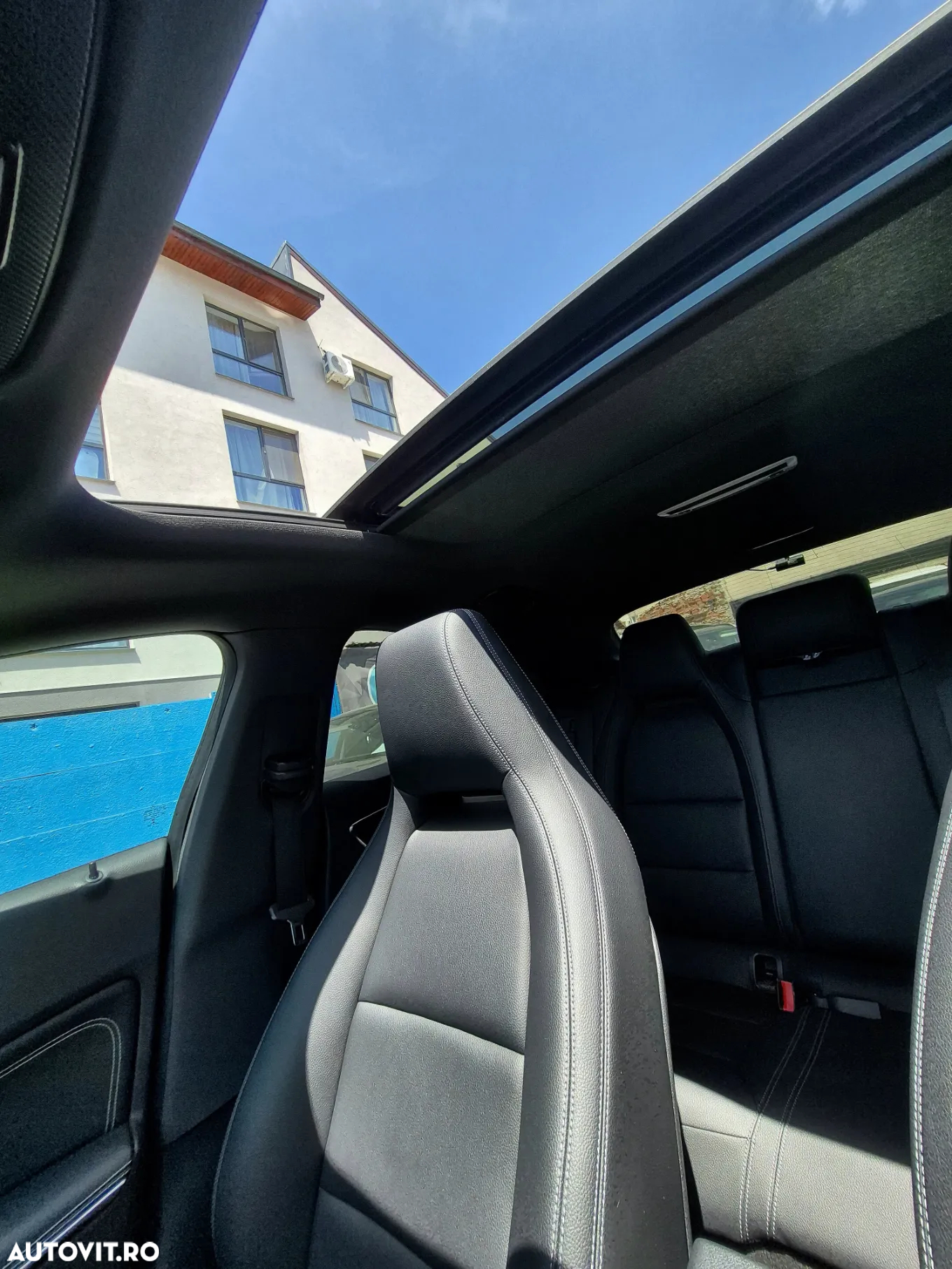 Mercedes-Benz CLA 200 d 4Matic 7G-DCT UrbanStyle Edition - 37