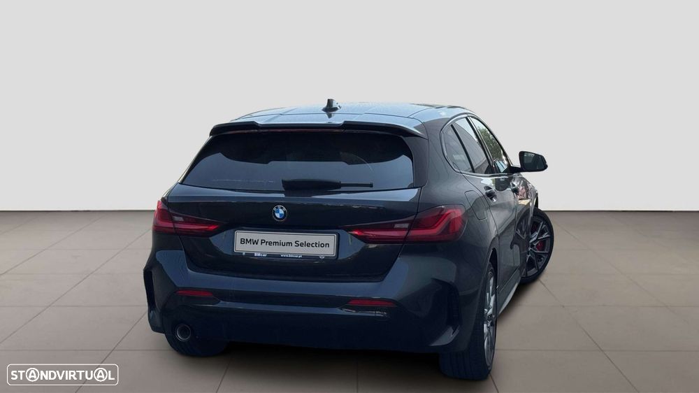 BMW 116 d Pack Color Vision Auto — fotografia 15