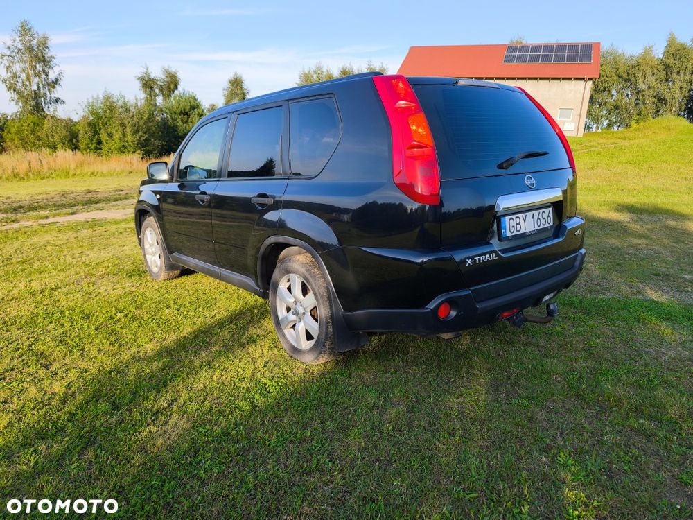 Nissan X-Trail - 4