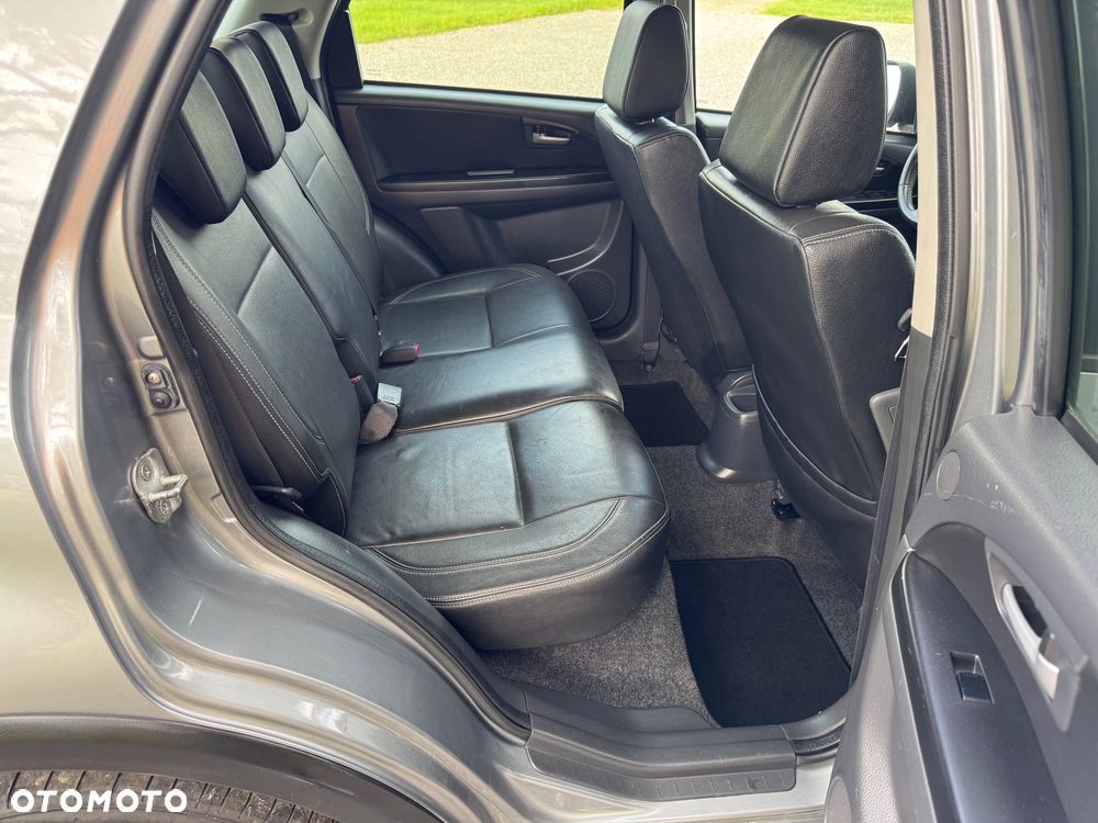 Fiat Sedici 1.9 Multijet DPF 4x4 Dynamic - 11