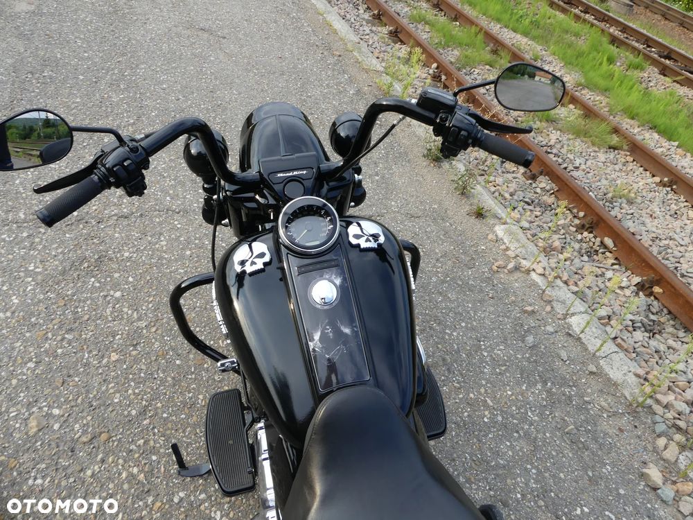 Harley-Davidson Touring Road King - 12