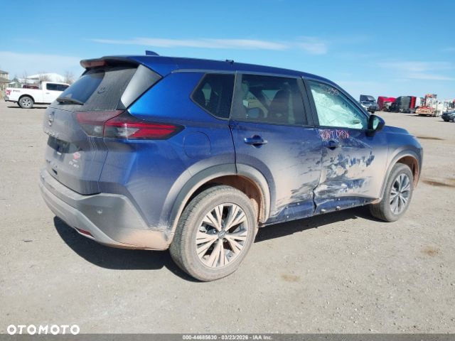 Nissan X-Trail - 8