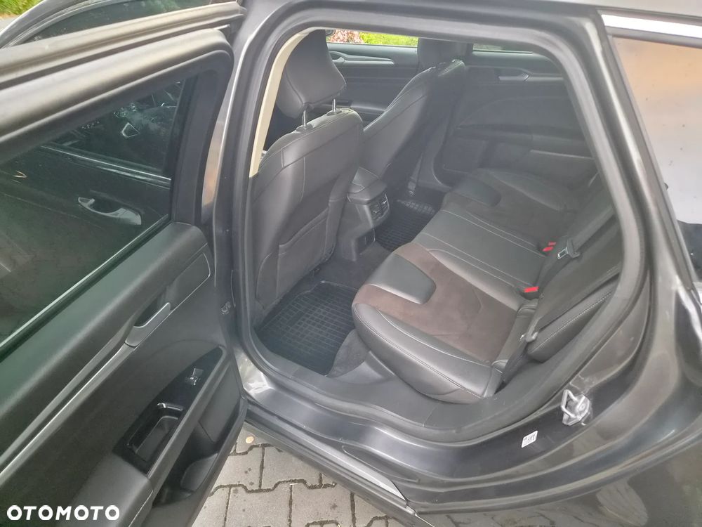 Ford Mondeo 2.0 TDCi PowerShift-Aut Allrad Titanium - 34