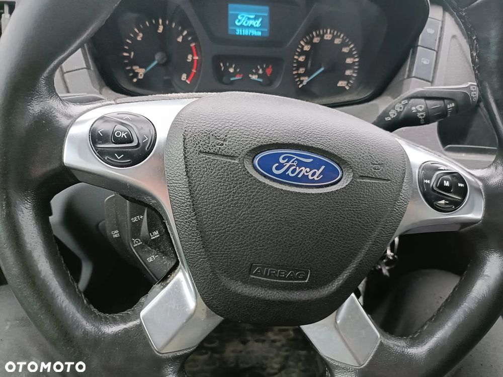 Ford Transit - 21