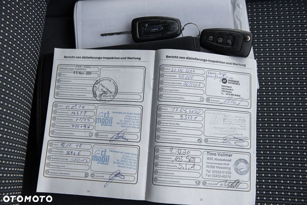 Ford Grand C-MAX - 35