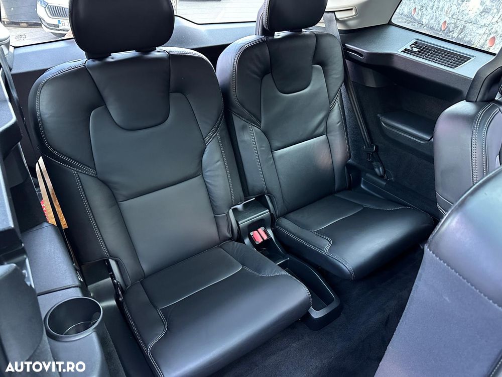 Volvo XC 90 D5 AWD Geartronic Inscription - 27