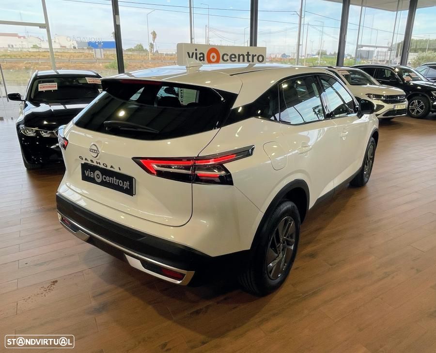 Nissan Qashqai 1.3 DIG-T Engage - 2
