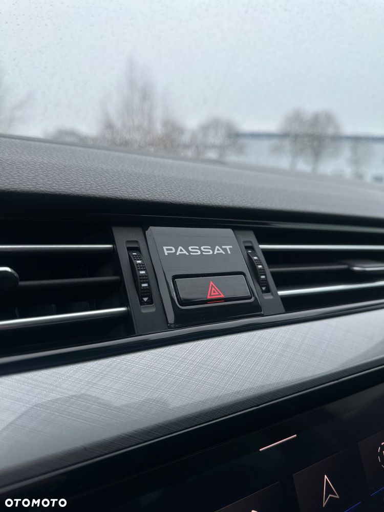 Volkswagen Passat 1.4 TSI DSG BlueMotion Technology Exclusive - 27