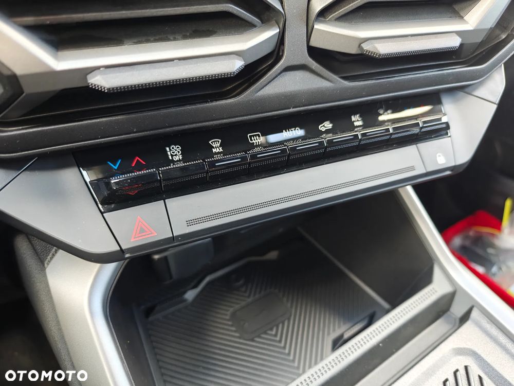 Dacia Bigster 1.8 Full Hybrid 155 Journey MMT - 21