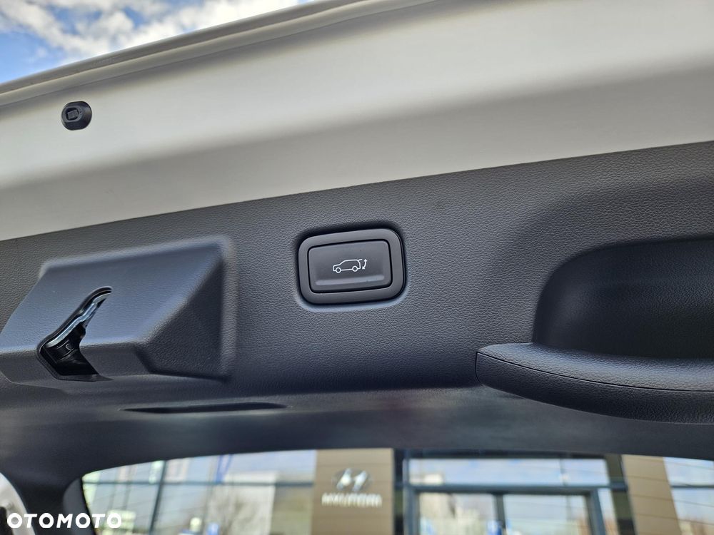 Hyundai Kona 1.6 T-GDI Executive DCT - 11