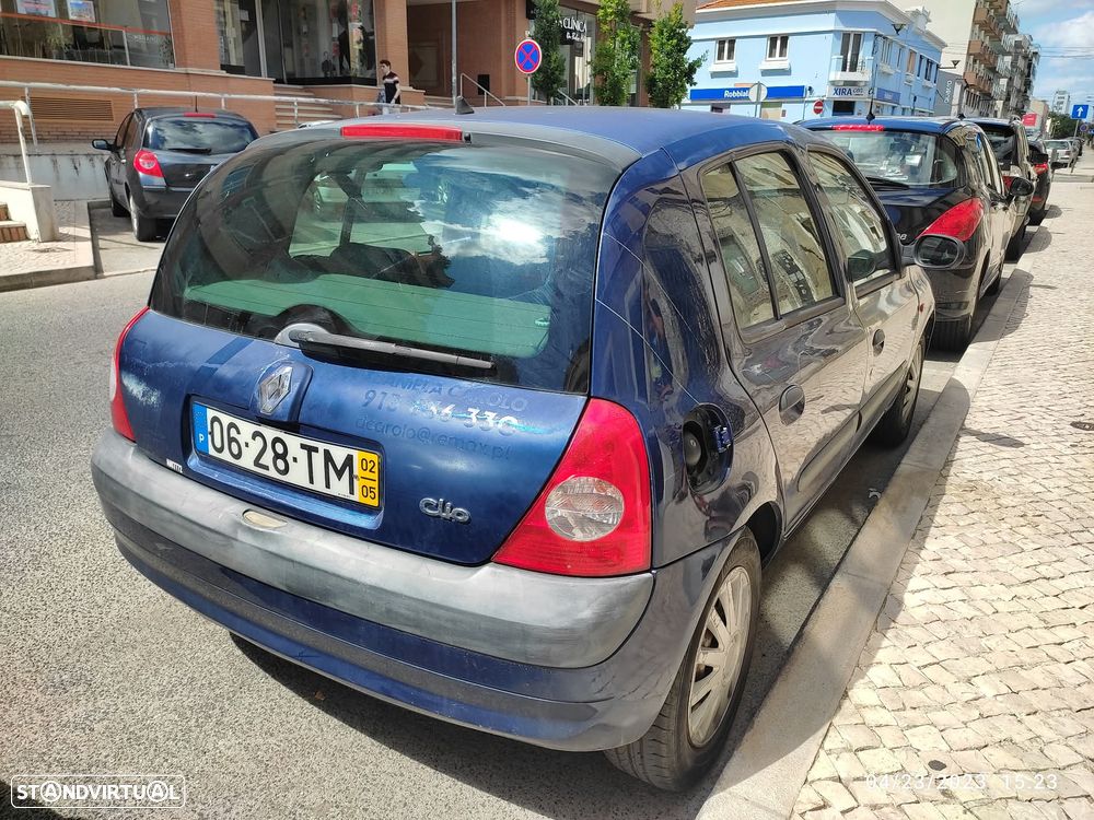 Renault Clio 2002 photo 3