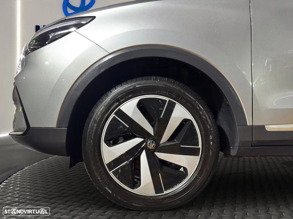 MG ZS - 26