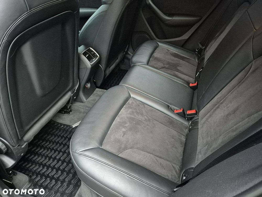 Audi Q3 2.0 TDI Quattro S tronic - 23