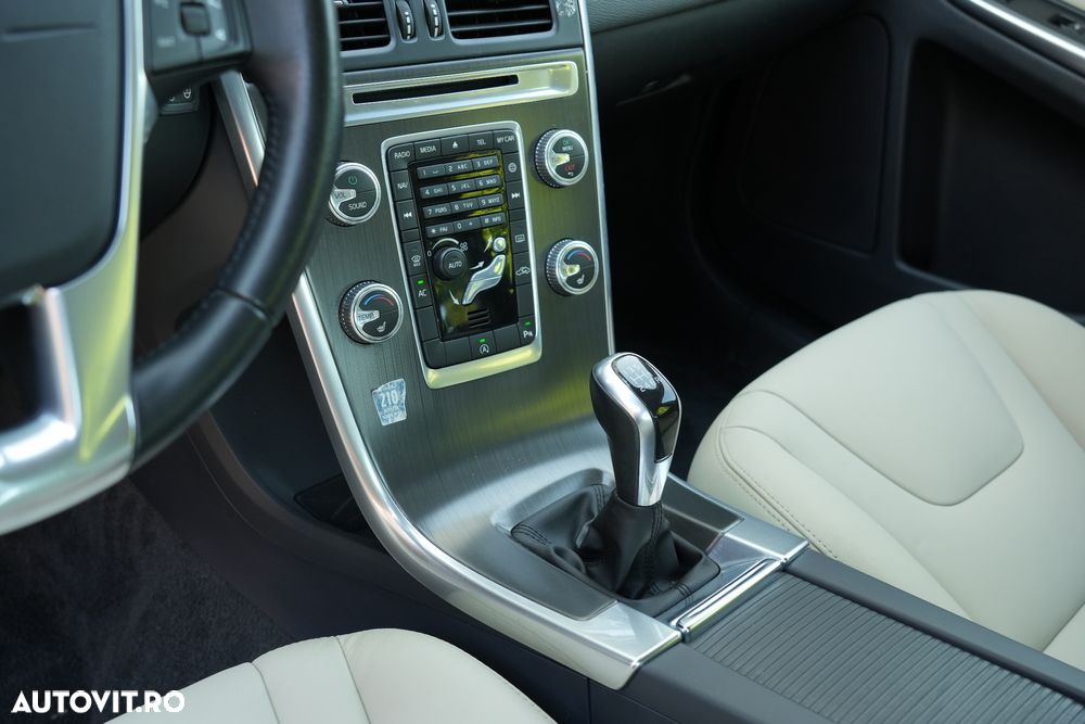 Volvo XC 60 - 17