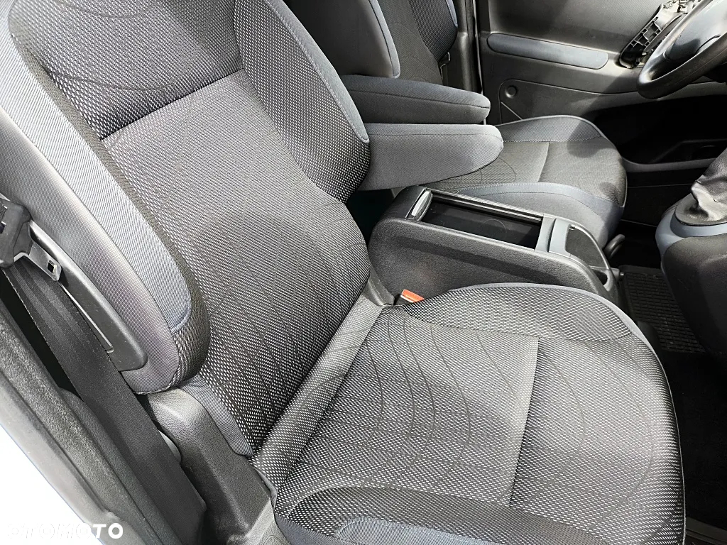 Peugeot Partner Tepee 90 Family - 36