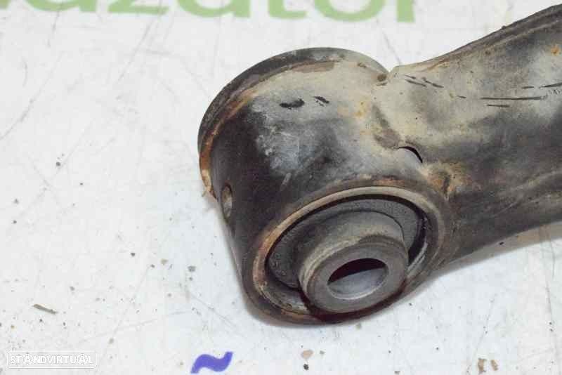 BRAÇO SUSPENSÃO SUPERIOR FRONTAL DIREITO MITSUBISHI PAJERO III 2001 -MR496794 - 1