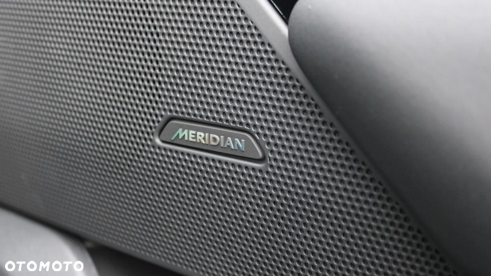 Land Rover Range Rover Velar 2.0 P250 Dynamic SE - 9