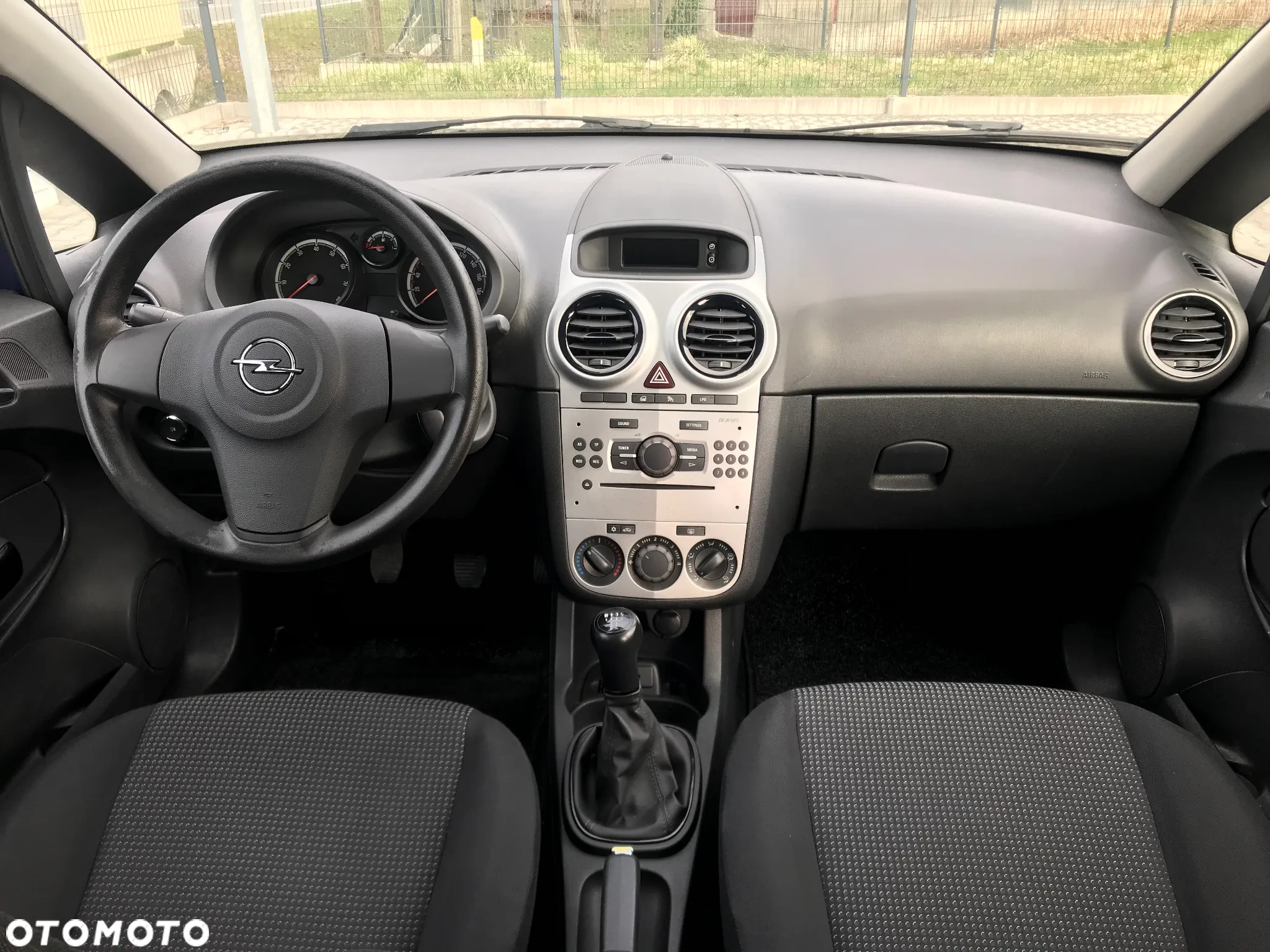 Opel Corsa - 5
