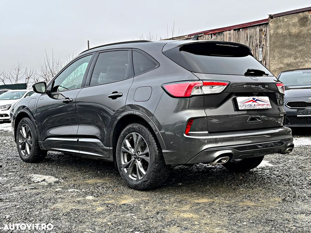 Ford Kuga 2.5 Duratec PHEV ST-LINE X - 31