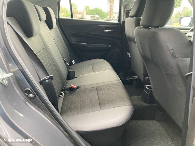 Suzuki Swift 1.2 Dualjet Hybrid MT Club - 38