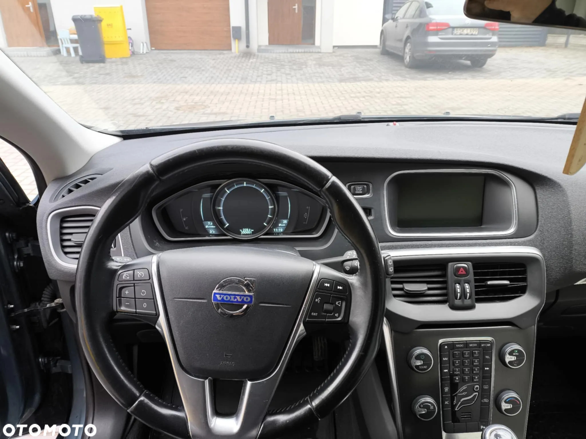 Volvo V40 D2 Summum - 12