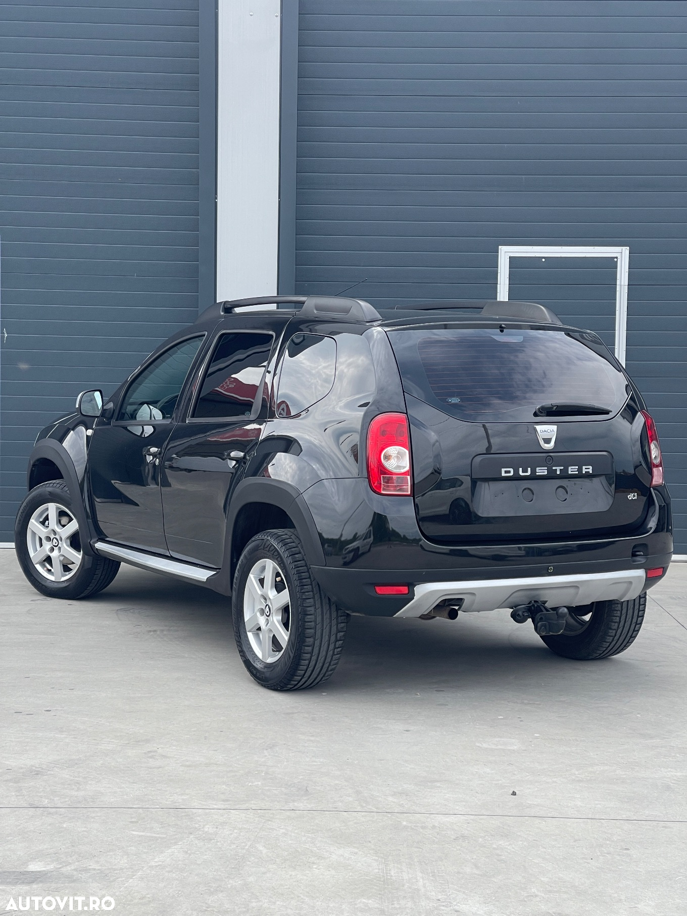 Dacia Duster 1.5 dCi 4x2 Laureate - 3