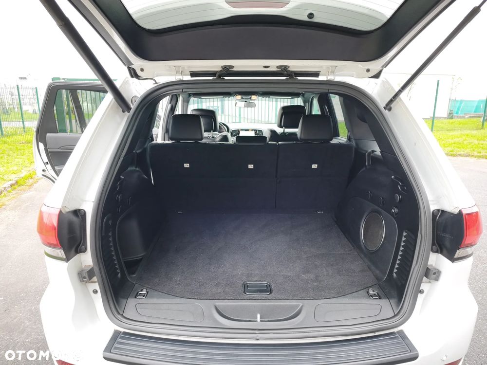 Jeep Grand Cherokee 3.6 V6 Laredo - 22