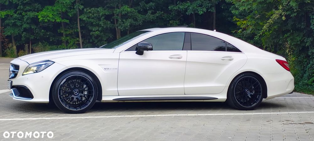 Mercedes-Benz CLS 63 AMG 4-Matic - 31