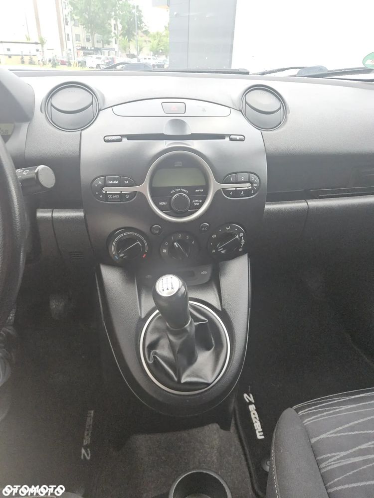 Mazda 2 1.3 Sport Dynamic - 23