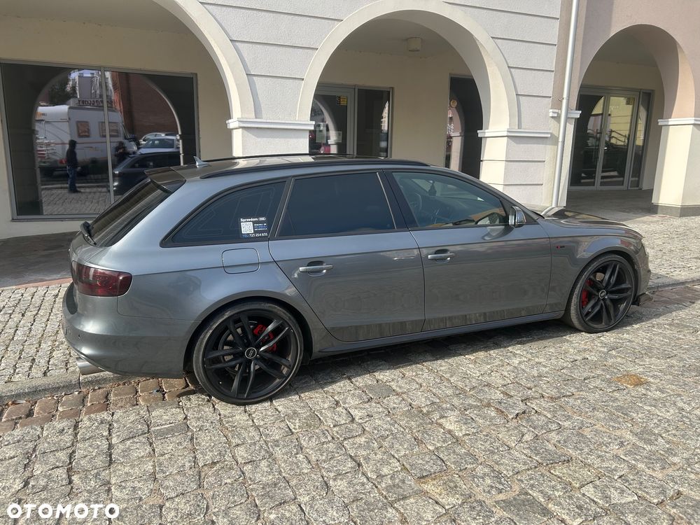 Audi A4 - 8