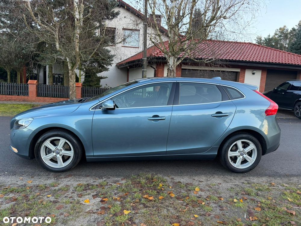 Volvo V40 - 20