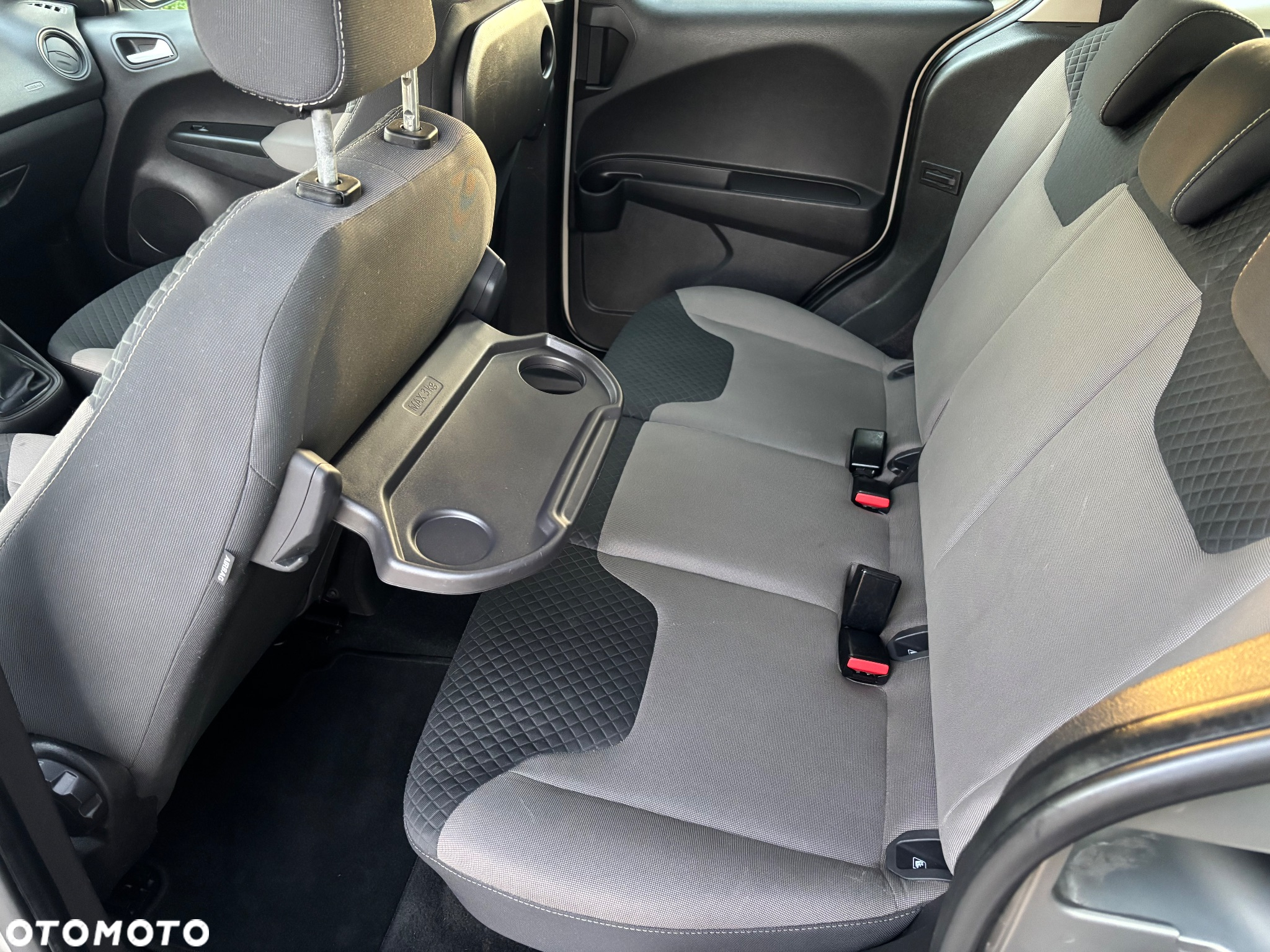Ford Tourneo Courier 1.0 EcoBoost Titanium - 17