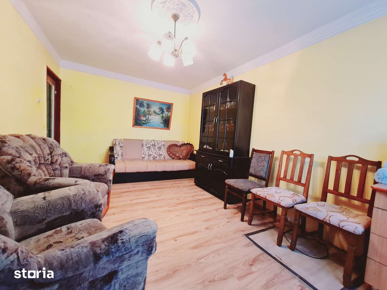 Apartament 2 camere decomandat de vanzare zona Dacia — fotografia 1